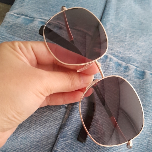 Authentic Tom Ford sunglasses - Picture 2 of 6